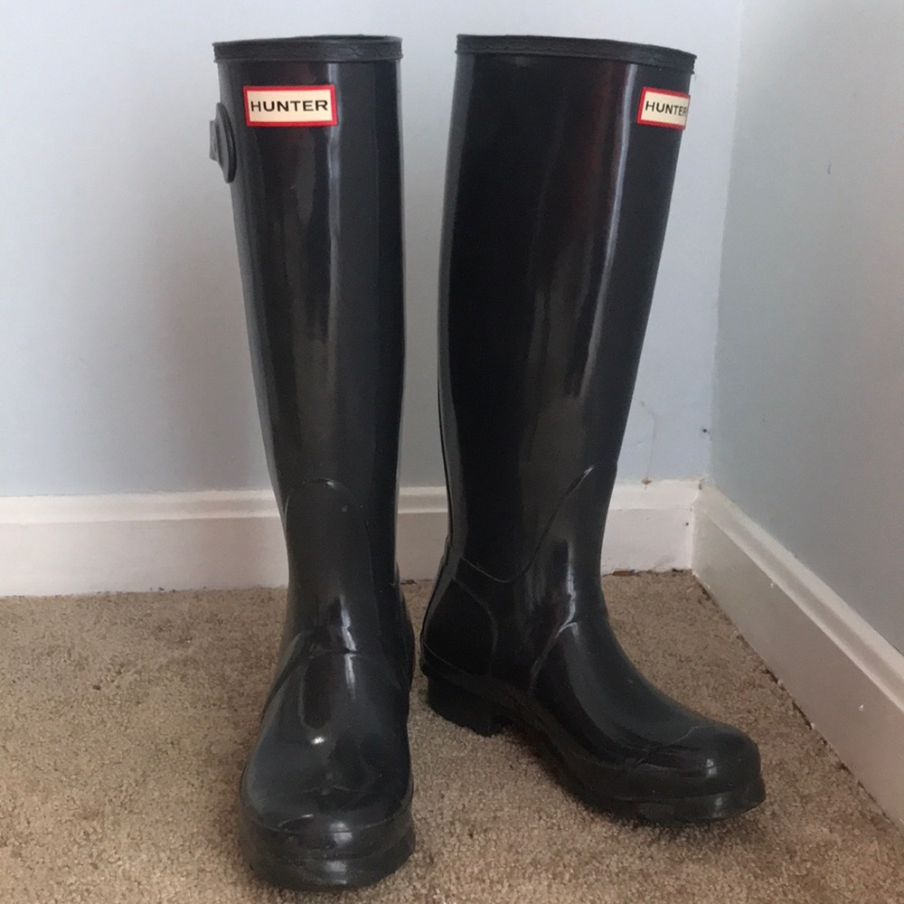Rain boots
